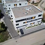 Apartment California By Belmont Realty